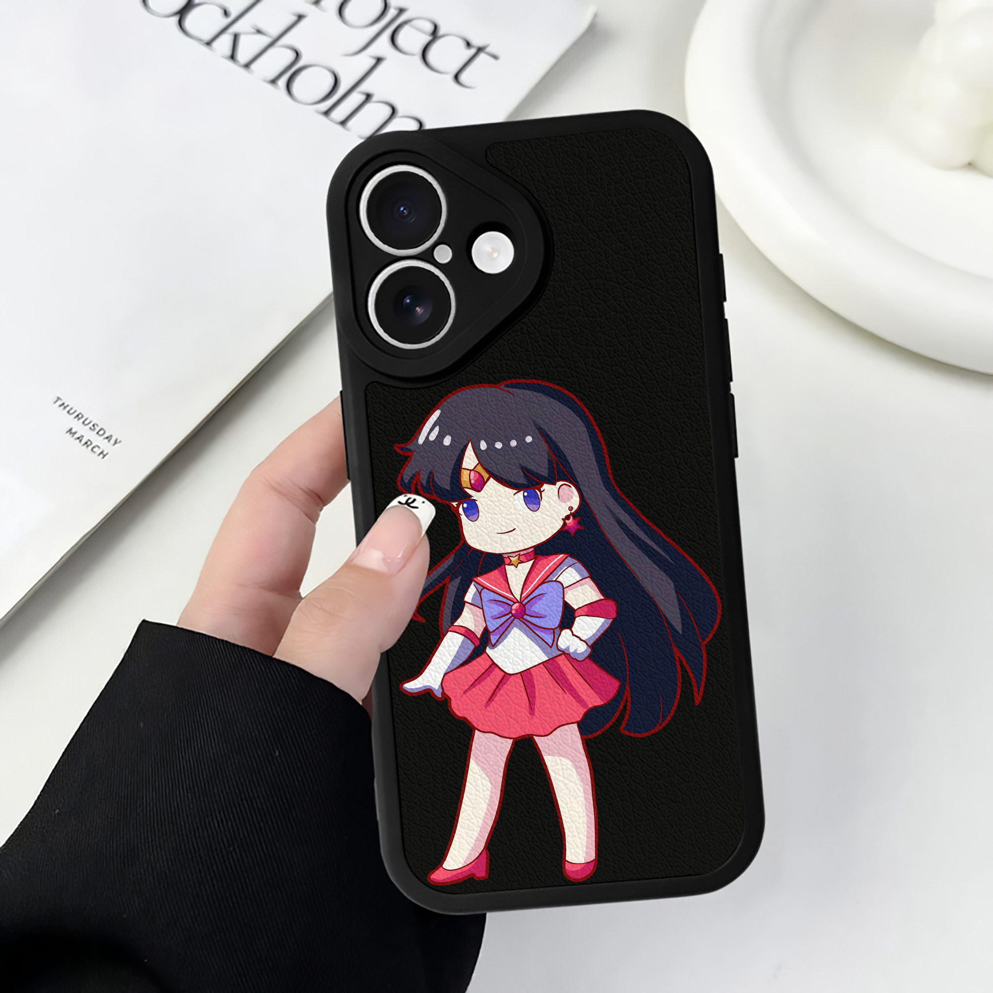 （画像用） 美少女戦士セーラームーン 火野レイ ひの レイ Sailor Moon Hino Rei （セーラーマーズ,Sailor Mars） 【iPhone 16シリーズ対応】シリコンスマホケース（レザー調） 材質：シリコン